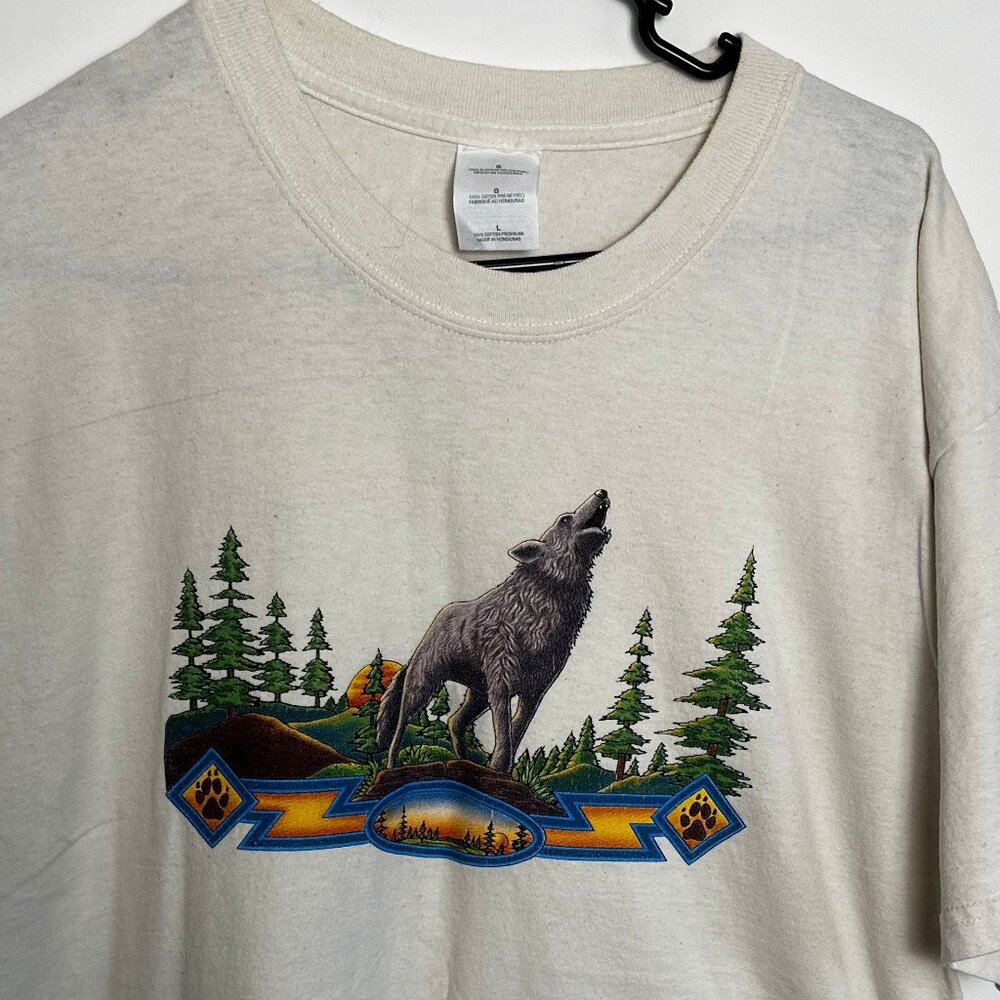 Vintage 90s Wolf Graphic Tee (L)